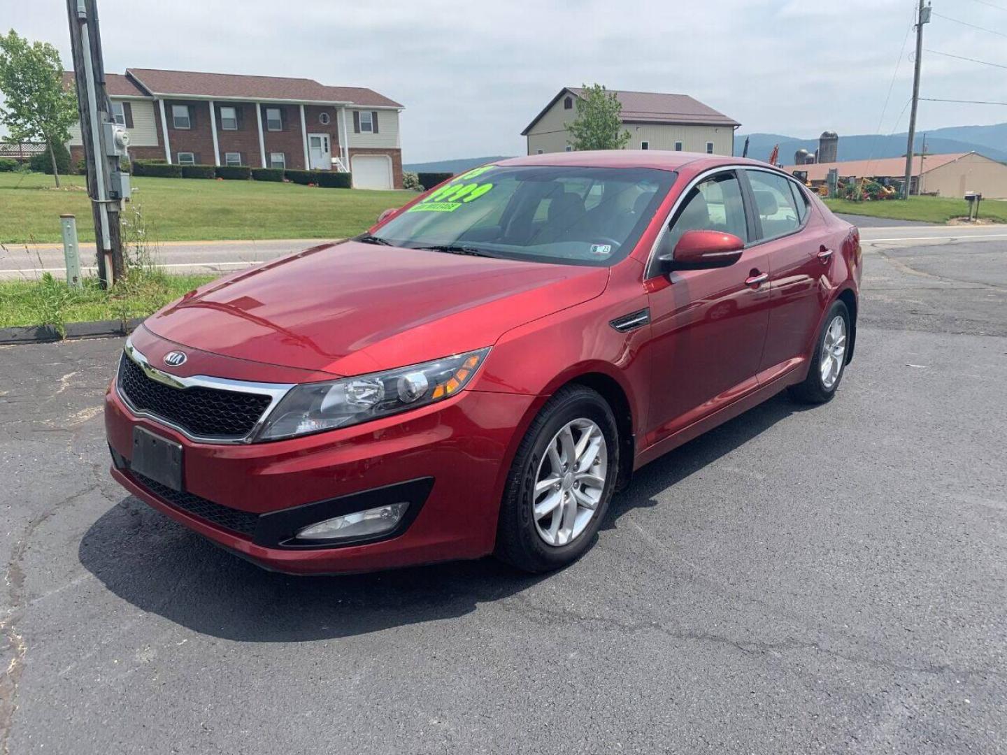 2013 Burgundy Kia Optima (5XXGM4A78DG) with an 2.4L I4 2.4L I4 engine, located at 4845 Woodbury Pike, Roaring Springs, PA, (814) 317-5008, (814) 317-5008, 40.250935, -78.366959 - Photo#1