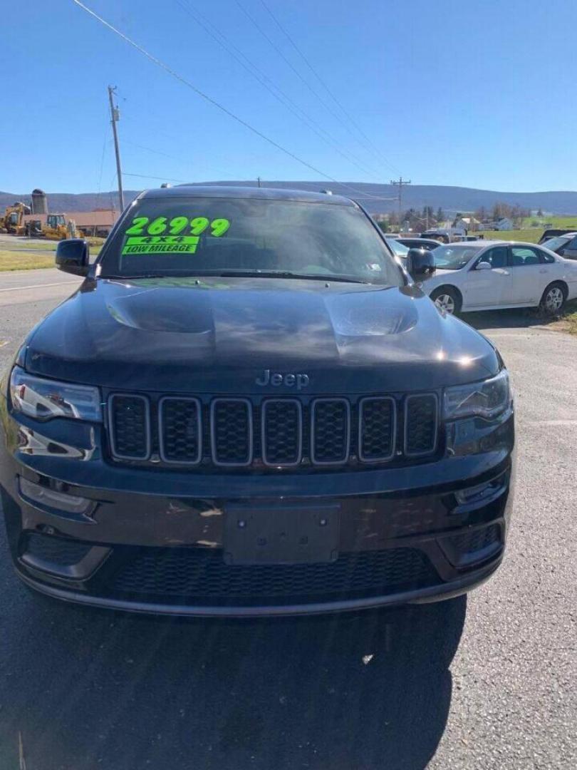 2019 Black Jeep Grand Cherokee (1C4RJFBG0KC) with an 3.6L V6 3.6L V6 engine, located at 4845 Woodbury Pike, Roaring Springs, PA, (814) 317-5008, (814) 317-5008, 40.250935, -78.366959 - Photo#2