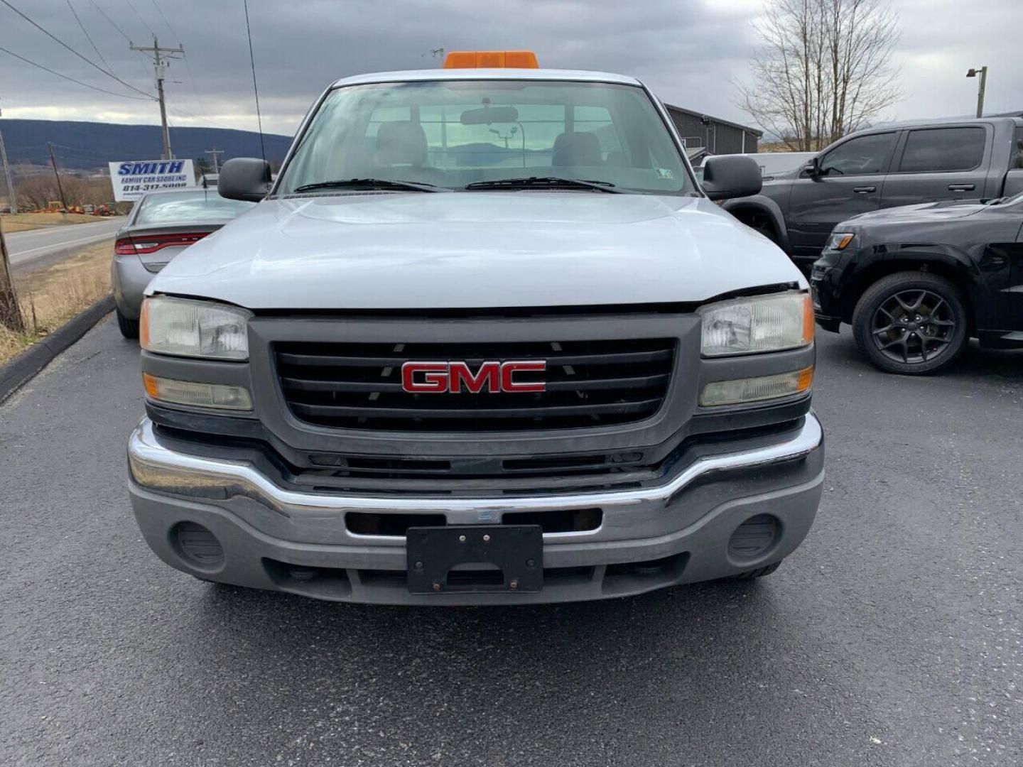 2005 White GMC Sierra 2500HD (1GTHC24265E) with an 6.6L V8 Turbocharger 6.6L V8 engine, located at 4845 Woodbury Pike, Roaring Springs, PA, (814) 317-5008, (814) 317-5008, 40.250935, -78.366959 - 1 owner, Virginia State owned! Very well maintained! 2005 Chevy Sierra 2500 HD, 6.6 Diesel, automatic, 4x2, like new tires, new inspection, warranty available, vinyl, 183k, RWD, comes with 2 toolboxes. No rust repair was ever done to this truck! Rust free undercarriage! Must see condition! To se - Photo#0