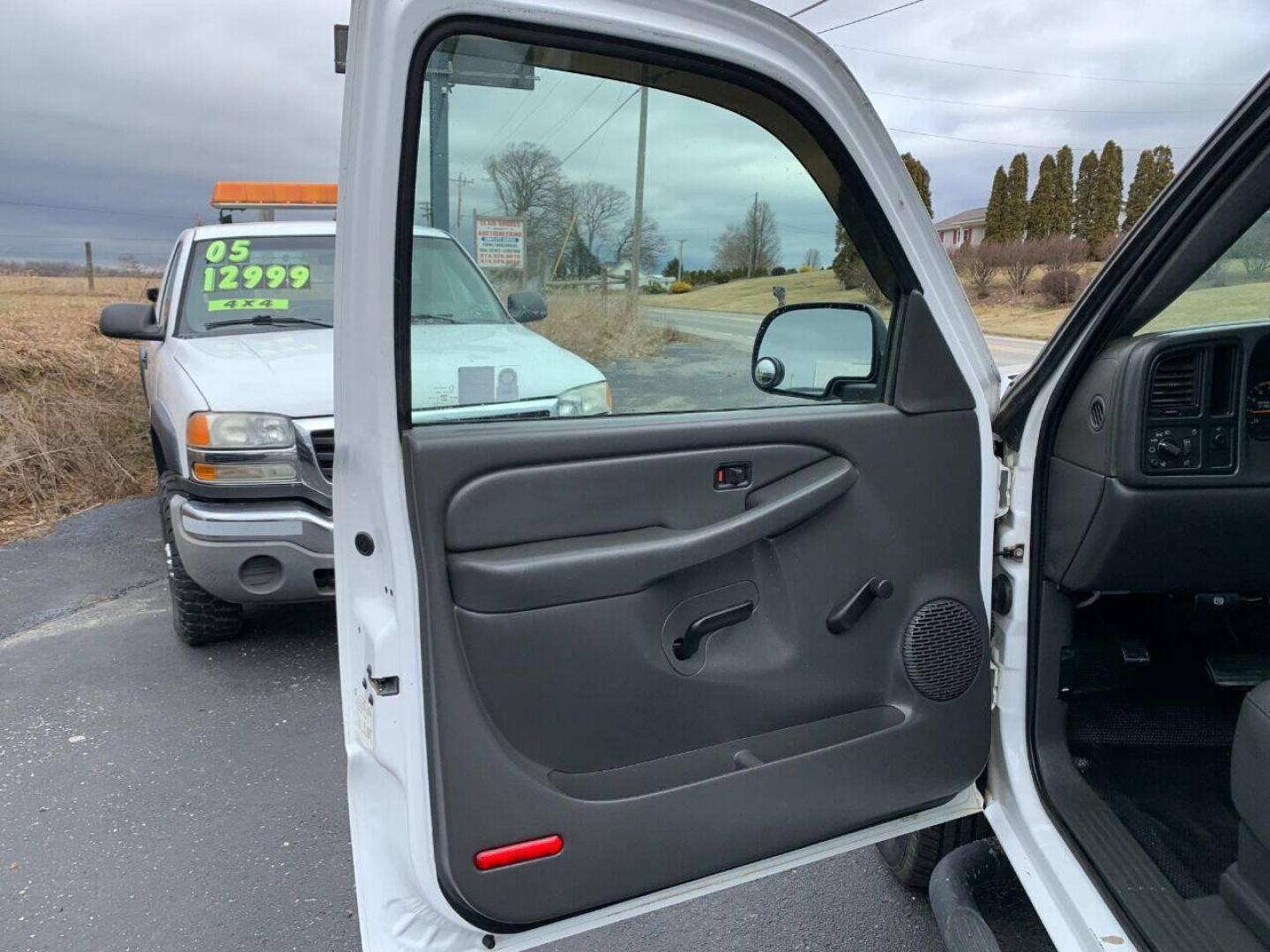 2005 White GMC Sierra 2500HD (1GTHC24265E) with an 6.6L V8 Turbocharger 6.6L V8 engine, located at 4845 Woodbury Pike, Roaring Springs, PA, (814) 317-5008, (814) 317-5008, 40.250935, -78.366959 - 1 owner, Virginia State owned! Very well maintained! 2005 Chevy Sierra 2500 HD, 6.6 Diesel, automatic, 4x2, like new tires, new inspection, warranty available, vinyl, 183k, RWD, comes with 2 toolboxes. No rust repair was ever done to this truck! Rust free undercarriage! Must see condition! To se - Photo#2