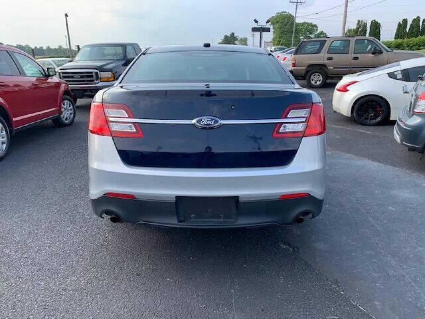 2016 Other Ford Taurus (1FAHP2MK7GG) with an 3.7L V6 3.7L V6 engine, located at 4845 Woodbury Pike, Roaring Springs, PA, (814) 317-5008, (814) 317-5008, 40.250935, -78.366959 - Photo#3