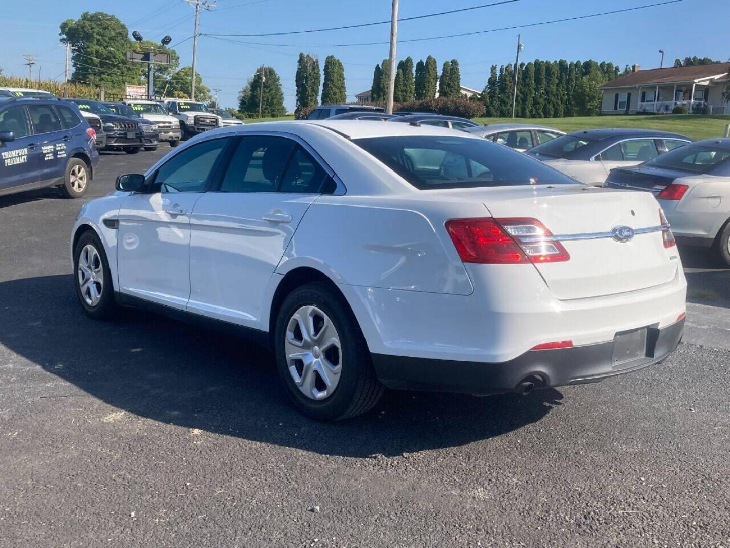 2018 White Ford Taurus (1FAHP2MK7JG) with an 3.7L V6 3.7L V6 engine, located at 4845 Woodbury Pike, Roaring Springs, PA, (814) 317-5008, (814) 317-5008, 40.250935, -78.366959 - 1 Owner! 2018 Ford Taurus Police Interceptor, 126k, AWD, 3.7L, V6, Flex fuel, Southern car! Like new tires! New inspection! Super clean ready to go! This vehicle did not have cage or any rear modifications, power windows/locks, cruise/tilt wheel, air conditioning, rear back up. If interested, ple - Photo#3