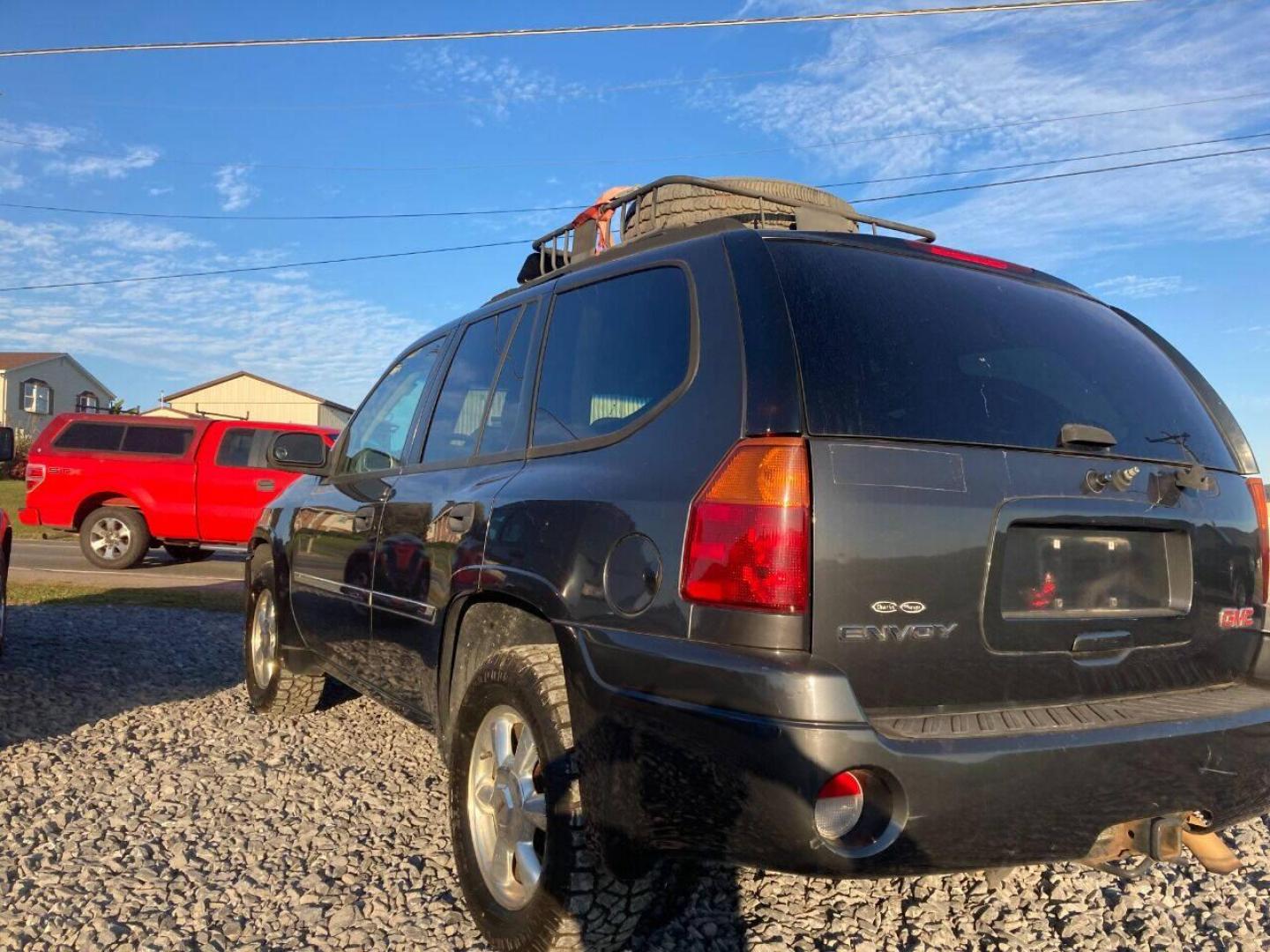 2007 Black GMC Envoy (1GKDT13S172) with an 4.2L I6 4.2L I6 engine, located at 4845 Woodbury Pike, Roaring Springs, PA, (814) 317-5008, (814) 317-5008, 40.250935, -78.366959 - 2007 GMC Envoy, 220k, automatic, 4x4, new tires, new inspection. Southern vehicle! Beautiful undercarriage! Rust free frame! Body is in excellent condition! Runs and drives 100%! If interested, please call 814-317-5008 or 814-497-4383. - Photo#3