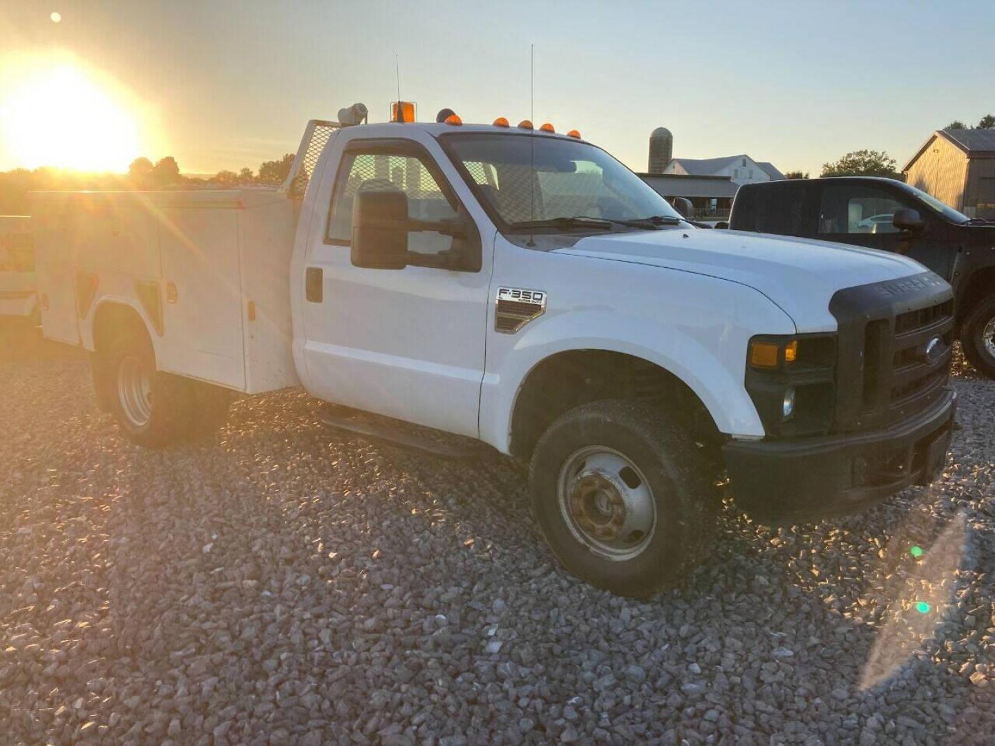 2008 White Ford F-350 Super Duty (1FDWF37R68E) with an 6.4L V8 Twin Turbo 6.4L V8 engine, located at 4845 Woodbury Pike, Roaring Springs, PA, (814) 317-5008, (814) 317-5008, 40.250935, -78.366959 - 2009 Ford F-350, 170k, diesel, 6 speed manual, air conditioning, 4x4. Truck is super clean! Southern vehicle! Rust free cab and undercarriage. Paint still on the frame. Truck was very well maintained! Super clean inside! If interested, please call 814-317-5008 or 814-497-4383. - Photo#1