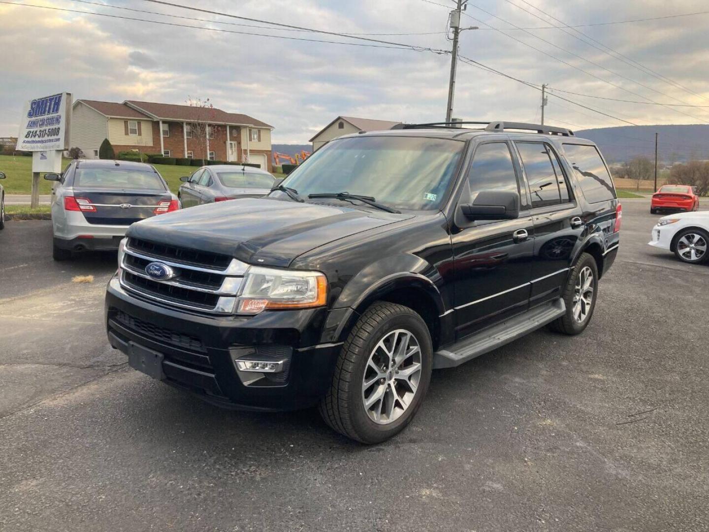 2015 Black Ford Expedition (1FMJU1HT7FE) with an 3.5L V6 Twin Turbocharger 3.5L V6 engine, located at 4845 Woodbury Pike, Roaring Springs, PA, (814) 317-5008, (814) 317-5008, 40.250935, -78.366959 - 2015 Ford Expedition XLT, automatic, 3.5L, eco-boost, leather, 3rd row, Sony sound system, Navigation, heated and a/c seats, rear back up, power seats, power locks, new tires, new inspection, factory trailer brake, 4x2, tow package, locking rear differential and so much more. Southern vehicle! Rus - Photo#0