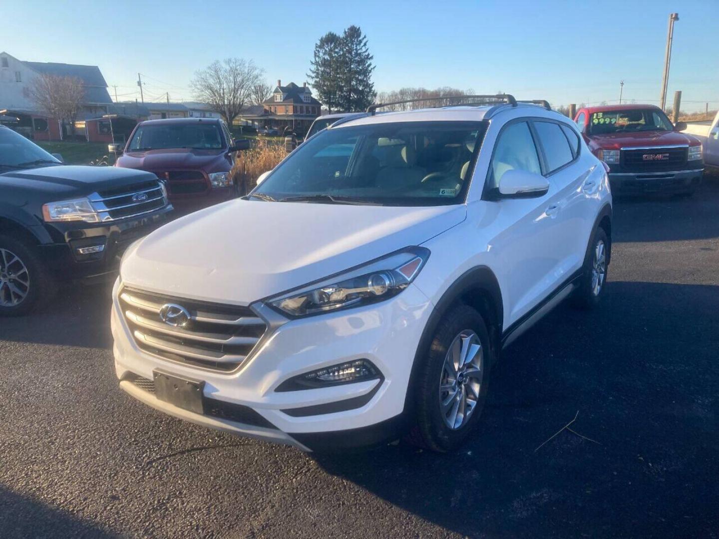 2017 White Hyundai Tucson (KM8J3CA21HU) with an 1.6L I4 Turbocharger 1.6L I4 engine, located at 4845 Woodbury Pike, Roaring Springs, PA, (814) 317-5008, (814) 317-5008, 40.250935, -78.366959 - Photo#0