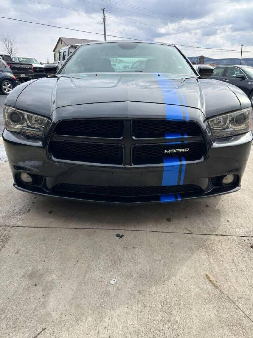 2011 Black Dodge Charger (2B3CL5CT9BH) with an 5.7L V8 5.7L V8 engine, located at 4845 Woodbury Pike, Roaring Springs, PA, (814) 317-5008, (814) 317-5008, 40.250935, -78.366959 - Photo#2