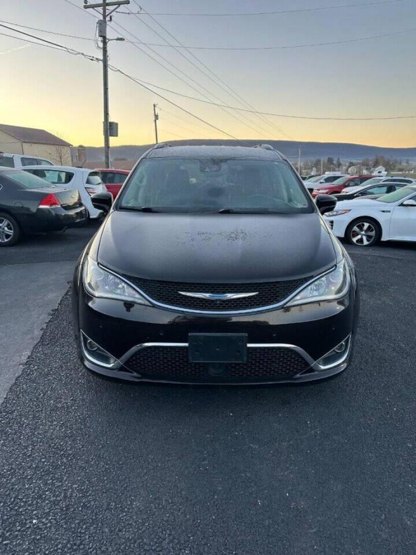 2018 Burgundy Chrysler Pacifica (2C4RC1BG2JR) with an 3.6L V6 3.6L V6 engine, located at 4845 Woodbury Pike, Roaring Springs, PA, (814) 317-5008, (814) 317-5008, 40.250935, -78.366959 - Photo#3