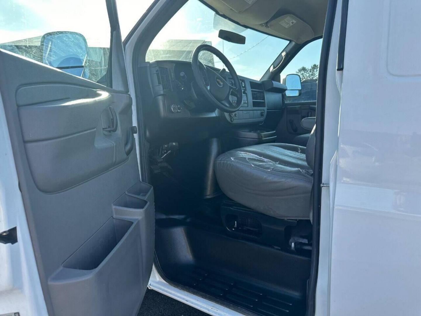 2012 White Chevrolet Express (1GCSHAF42C1) with an 5.3L V8 5.3L V8 engine, located at 4845 Woodbury Pike, Roaring Springs, PA, (814) 317-5008, (814) 317-5008, 40.250935, -78.366959 - Photo#4