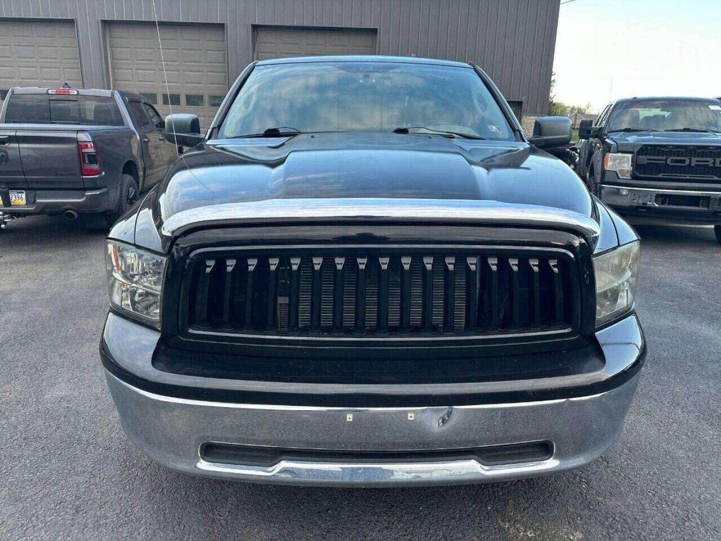 2010 Black Dodge Ram 1500 (1D7RV1GP9AS) with an 4.7L V8 4.7L V8 engine, located at 4845 Woodbury Pike, Roaring Springs, PA, (814) 317-5008, (814) 317-5008, 40.250935, -78.366959 - Photo#3