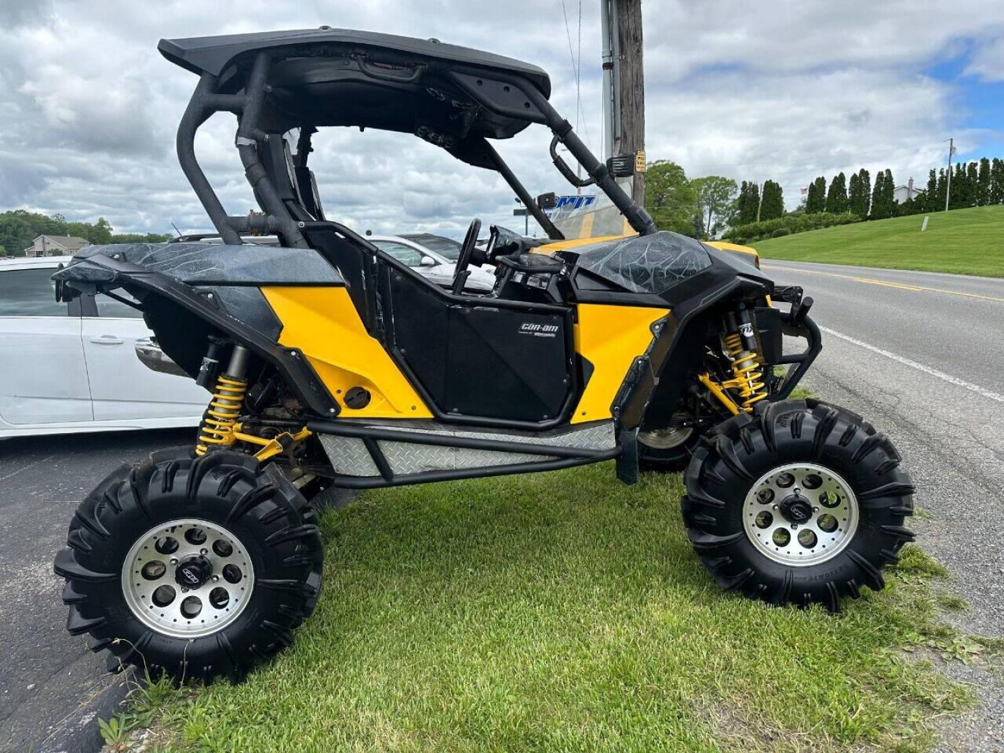 2013 Yellow Can-Am Maverick 1000 (3JBPXLP16DJ) with an Unspecified engine, located at 4845 Woodbury Pike, Roaring Springs, PA, (814) 317-5008, (814) 317-5008, 40.250935, -78.366959 - 2013 Can-am Maverick 1000, 1,573 miles, lifted, big tire kit, winch kit. Really nice machine! If interested, please call 814-317-5008 or 814-497-4383. - Photo#2