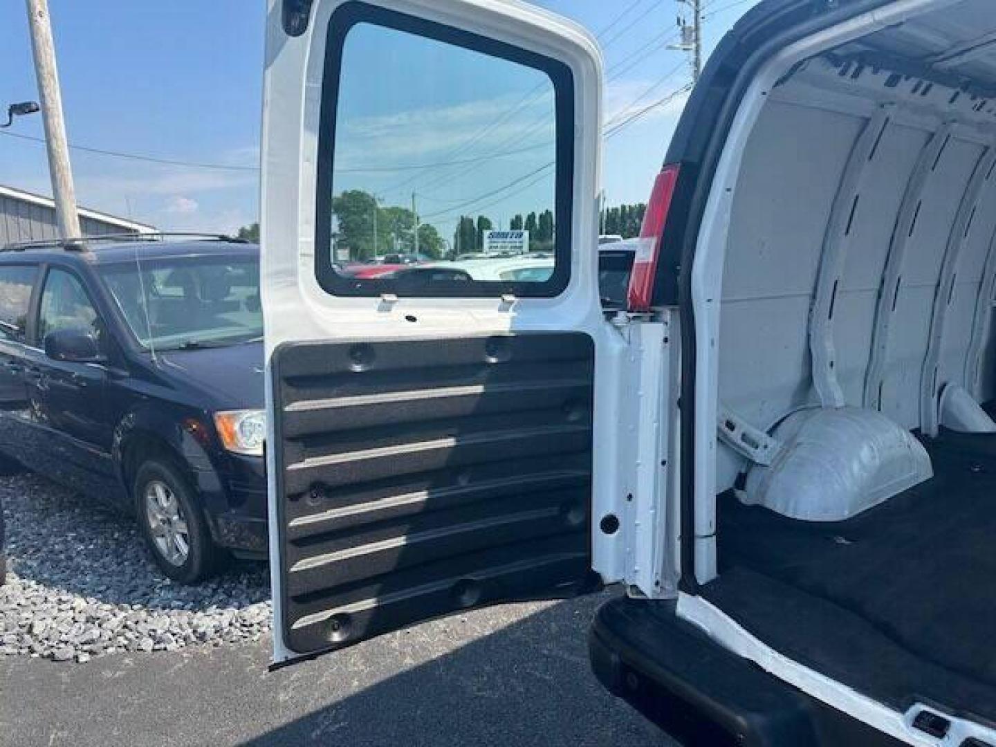 2021 White Chevrolet Express (1GCWGAF70M1) with an 6.6L V8 6.6L V8 engine, located at 4845 Woodbury Pike, Roaring Springs, PA, (814) 317-5008, (814) 317-5008, 40.250935, -78.366959 - 2021 Chevrolet express 2500 cargo van, 6.6 l v8 rear wheel drive, automatic transmission, vinyl floor and seating, power windows and locks, air conditioning, back up camera, blind spot monitoring, rear parking aid and tire monitoring. well maintained company vehicle southern van rust free if inter - Photo#23