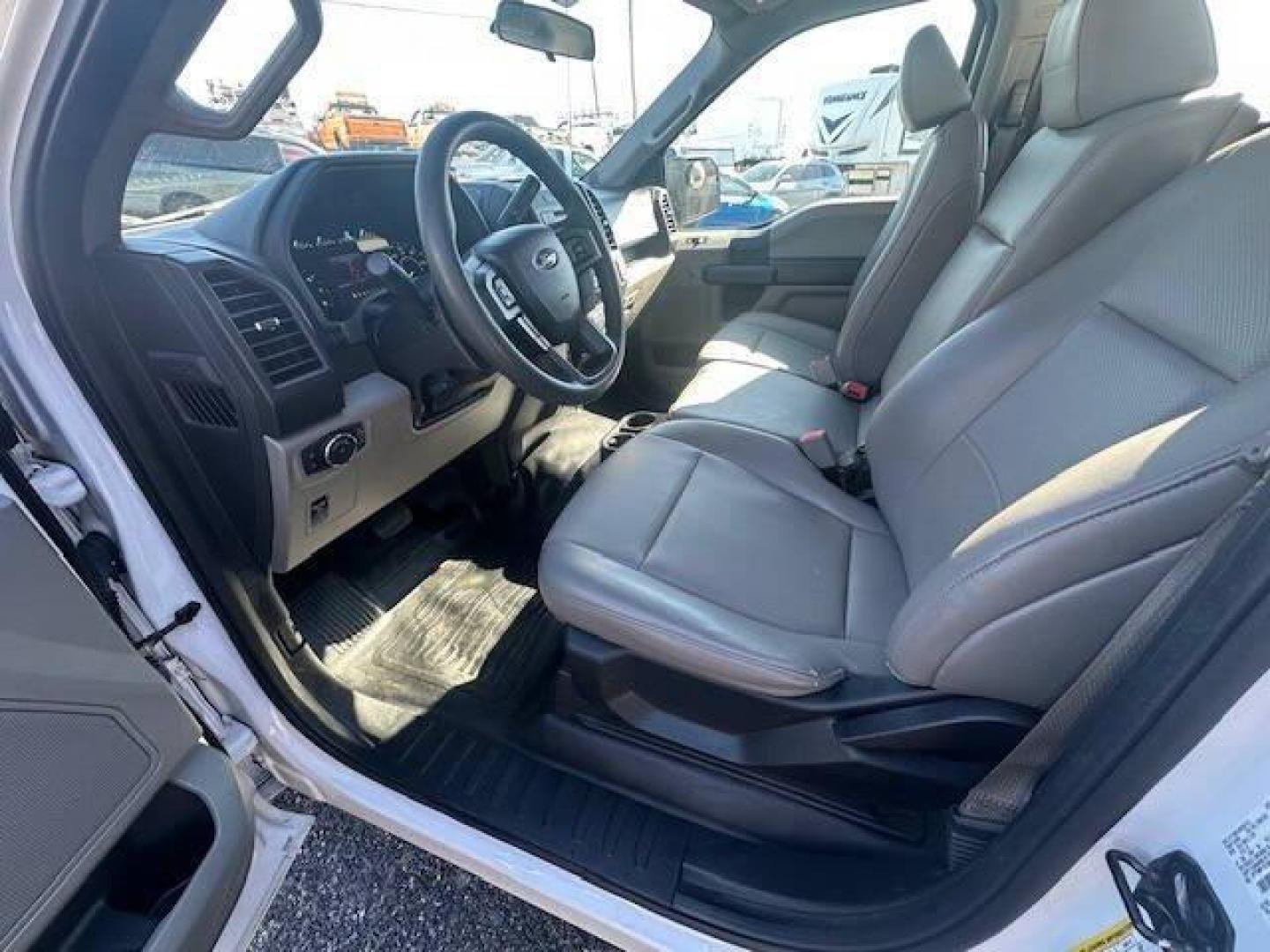 2019 White Ford F-150 (1FTMF1CB9KK) with an 3.3L V6 3.3L V6 engine, located at 4845 Woodbury Pike, Roaring Springs, PA, (814) 317-5008, (814) 317-5008, 40.250935, -78.366959 - Photo#9