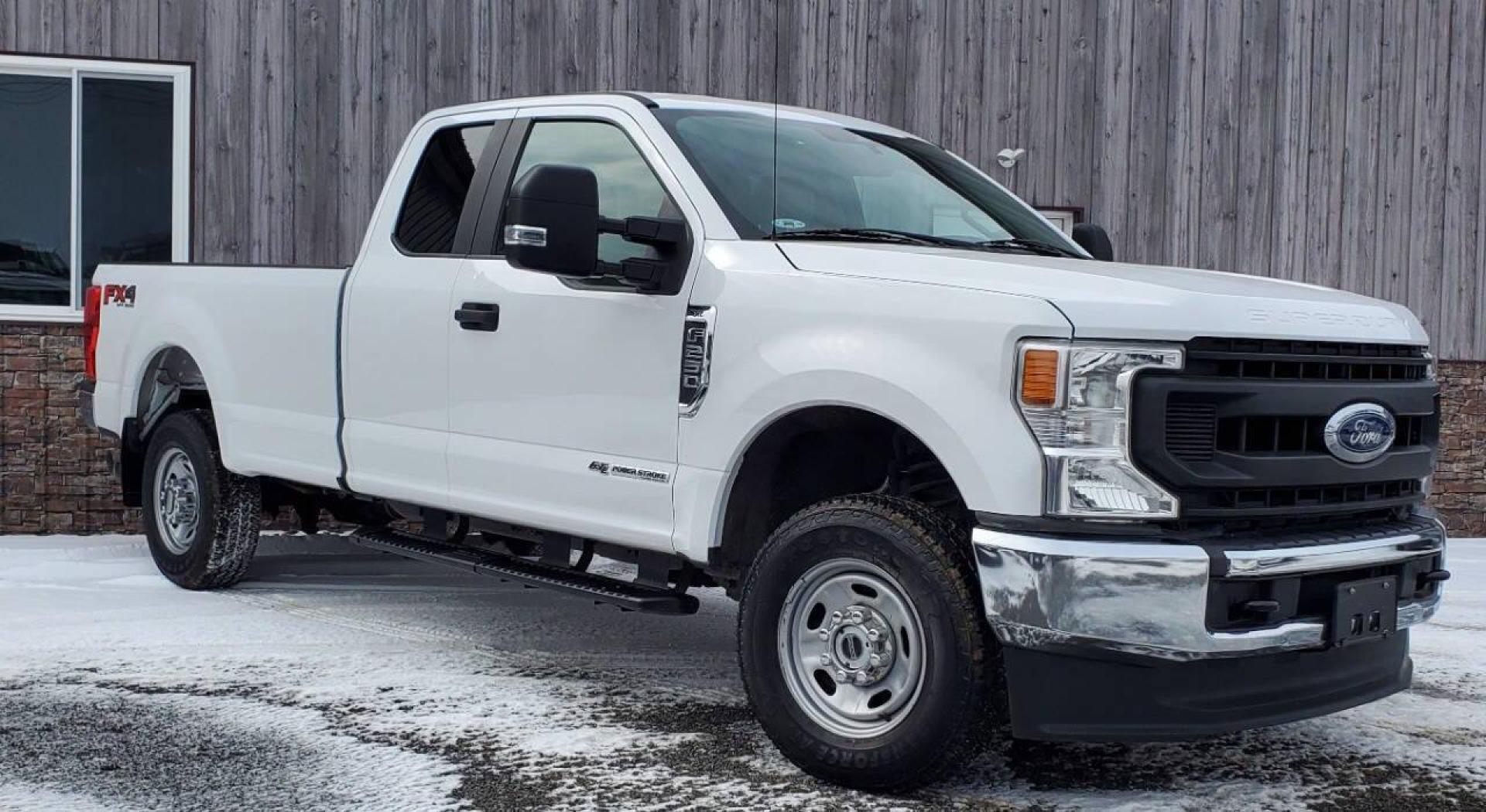 2020 White Ford F-250 Super Duty (1FT7X2BTXLE) with an 6.7L V8 Turbocharger 6.7L V8 engine, located at 4845 Woodbury Pike, Roaring Springs, PA, (814) 317-5008, (814) 317-5008, 40.250935, -78.366959 - Photo#0