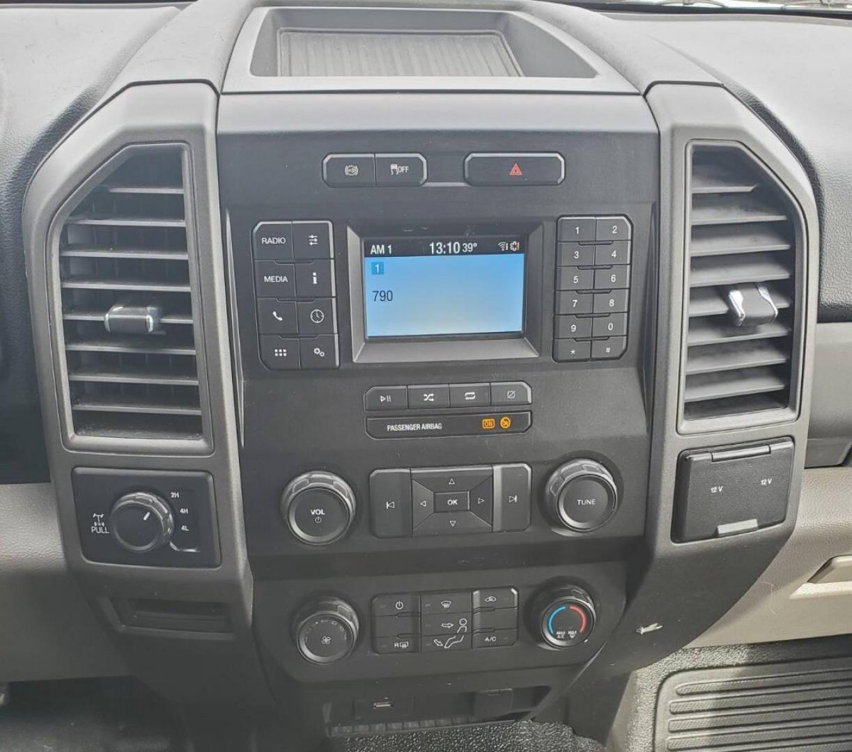 2020 White Ford F-250 Super Duty (1FT7X2BTXLE) with an 6.7L V8 Turbocharger 6.7L V8 engine, located at 4845 Woodbury Pike, Roaring Springs, PA, (814) 317-5008, (814) 317-5008, 40.250935, -78.366959 - Photo#16